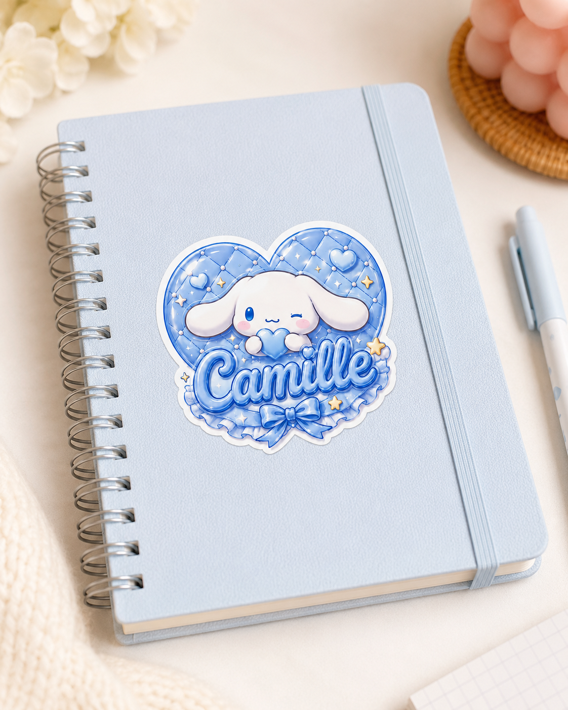 Sticker Personnalisé Cinnamoroll Léa Nuage avec Nœud Bleu