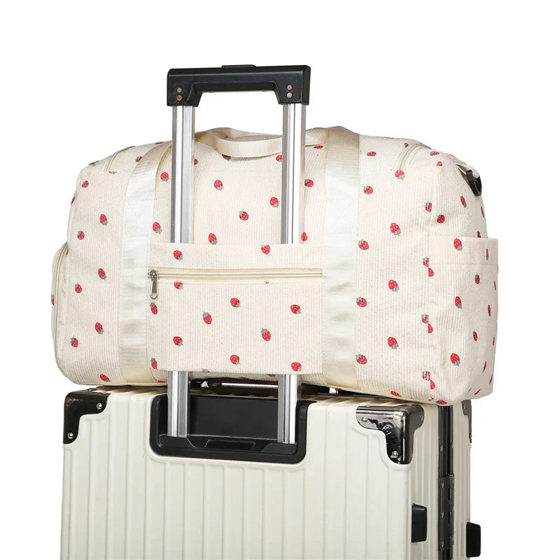 Sac Duffle en Velours Côtelé Écru à Fraises