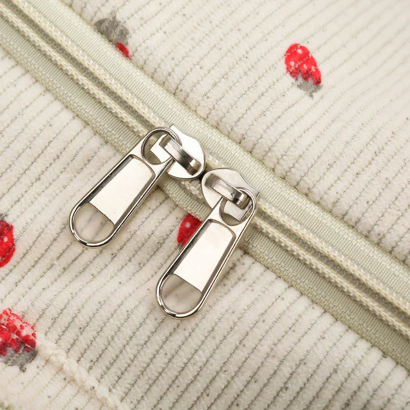 Sac Duffle en Velours Côtelé Écru à Fraises