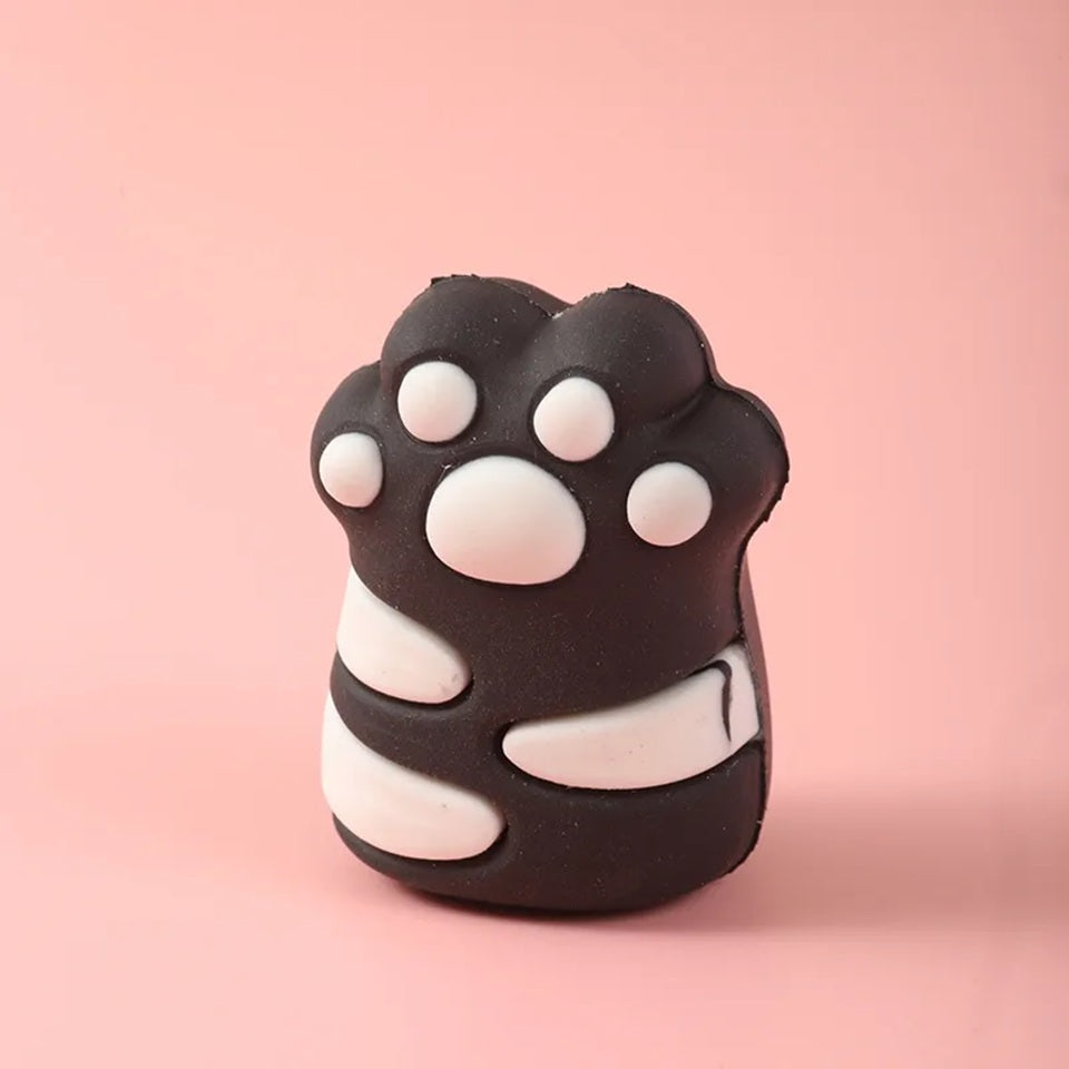 Taille-crayons Chibi en Patte de Chat