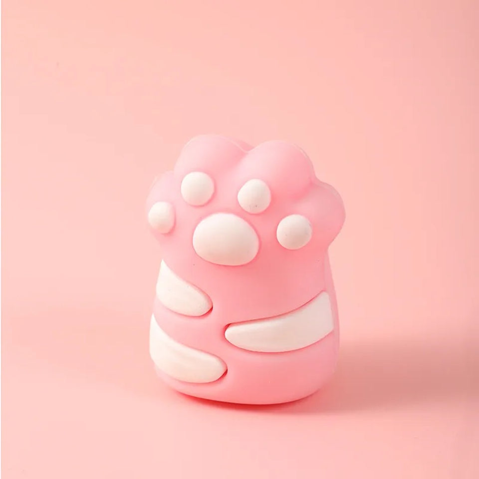 Taille-crayons Chibi en Patte de Chat