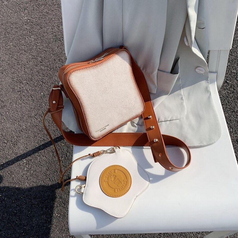 Sac à Bandoulière en Faux Cuir Forme Toast Grillé