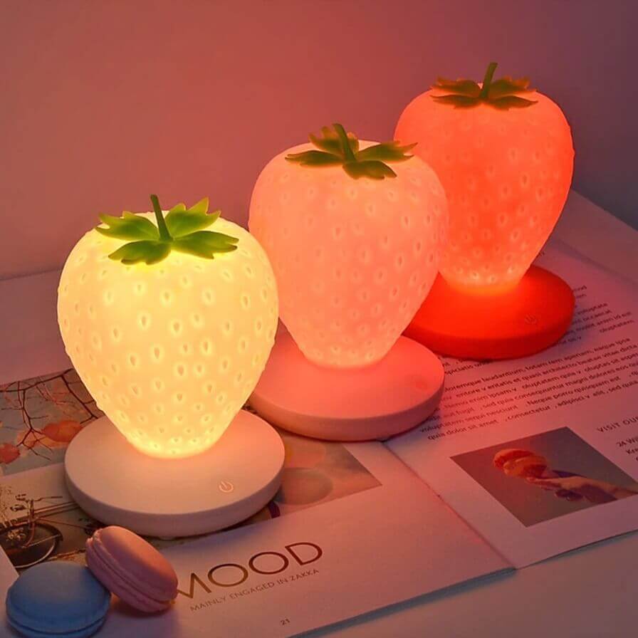 Veilleuse Kawaii en Forme de Fraise