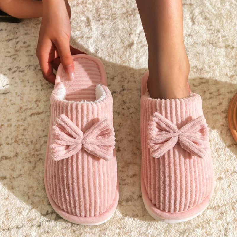 Chaussons en Peluche Côtelée Beige à Nœud