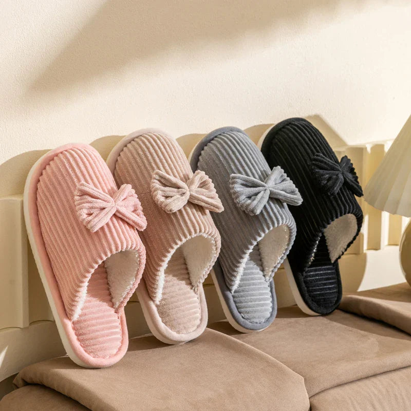 Chaussons en Peluche Côtelée Beige à Nœud